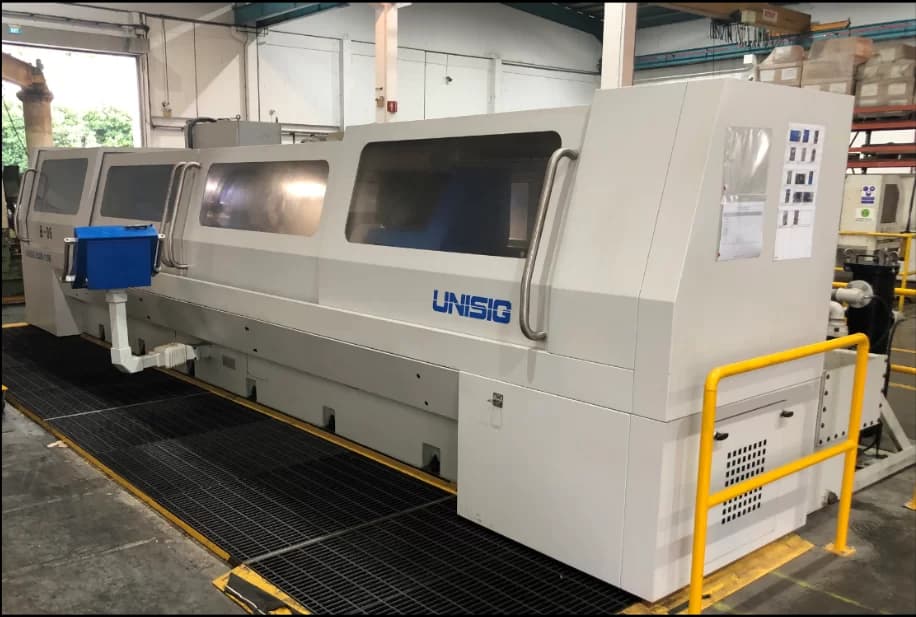 Deep hole boring equipment and tooling
